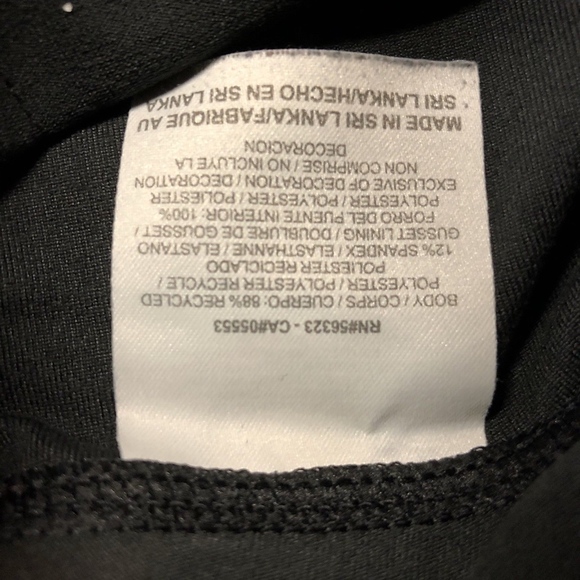 Nike Black Workout Yoga Capri Pants Sz Small ** - Picture 5 of 5